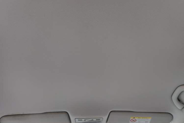 Used Volkswagen Bora 2015 Qihui Edition 1.6L Automatic Fashion Model Headliner