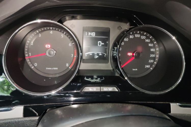 Used Volkswagen Bora 2015 Zhuihui Edition 1.6L Manual Comfort Model Instrument Cluster