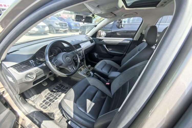 Used Volkswagen Bora 2015 Zhuihui Edition 1.6L Manual Comfort Model Interior 1