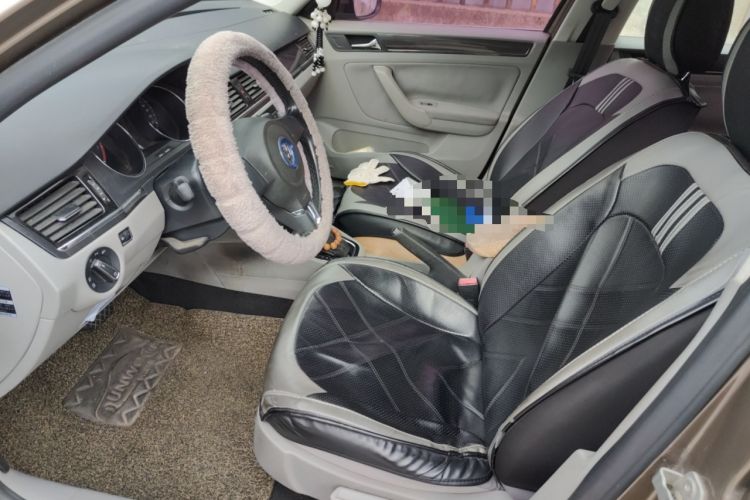 Used Volkswagen Bora 2015 Qihui Edition 1.6L Automatic Fashion Model Left Front Seat