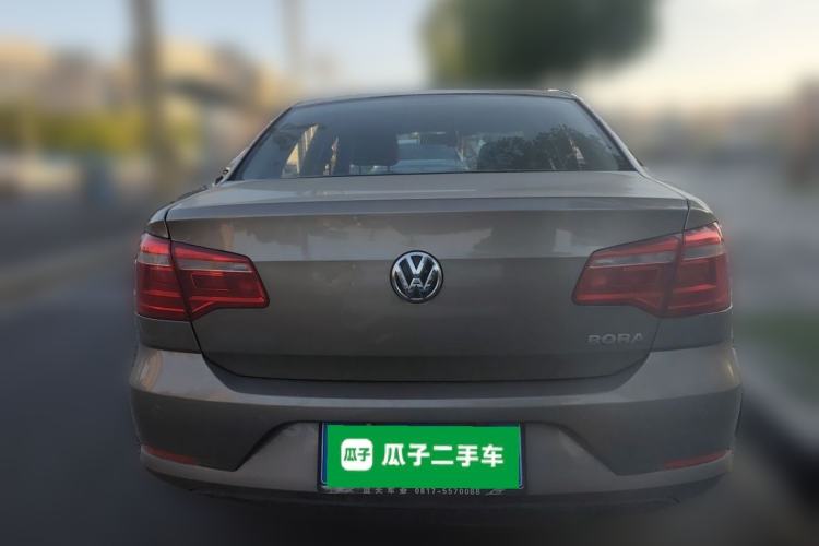 Used Volkswagen Bora 2015 Value Edition 1.6L Automatic Comfort Version Rear
