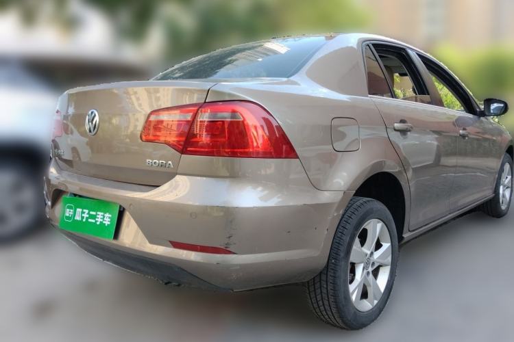 Used Volkswagen Bora 2015 Zhuihui Edition 1.6L Manual Comfort Model Rear Right 45 Deg