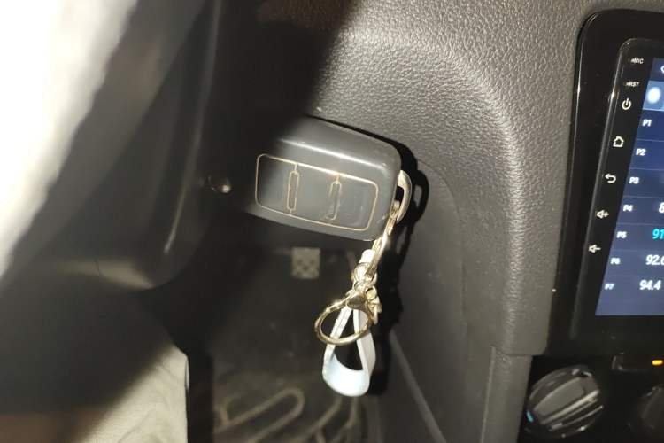 Used Volkswagen Bora 2015 Qihui Edition 1.6L Automatic Fashion Model Vehicle Key
