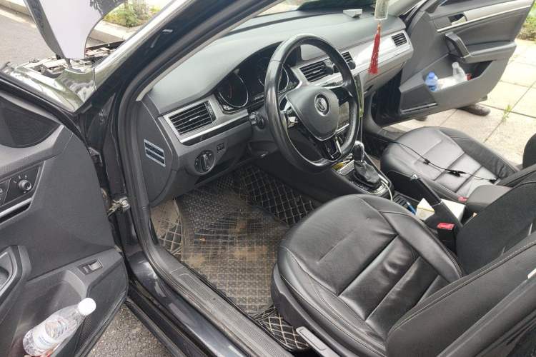 Used Volkswagen Bora 2016 1.6L Automatic Comfort Model Driver Seat