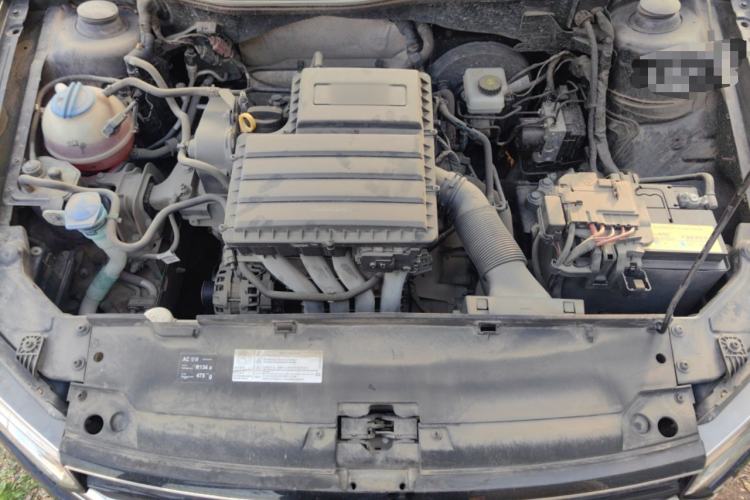 Used Volkswagen Bora 2016 1.6L Manual Comfort Model Engine Bay