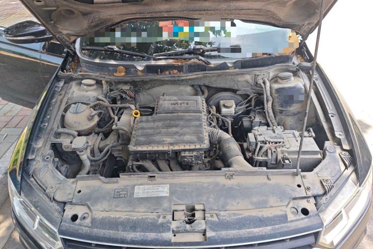 Used Volkswagen Bora 2016 1.6L Manual Fashion Edition Engine Bay