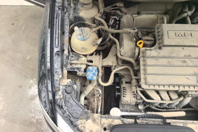 Used Volkswagen Bora 2016 1.6L Automatic Comfort Model Engine Bay Right