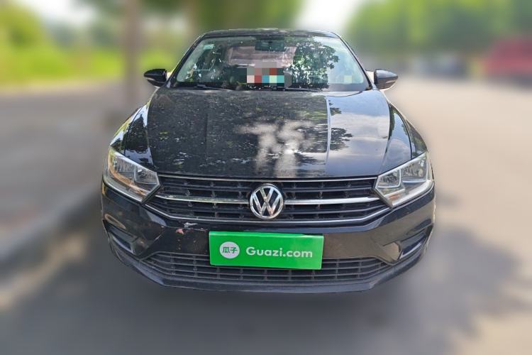 Used Volkswagen Bora 2016 1.6L Manual Fashion Edition Front