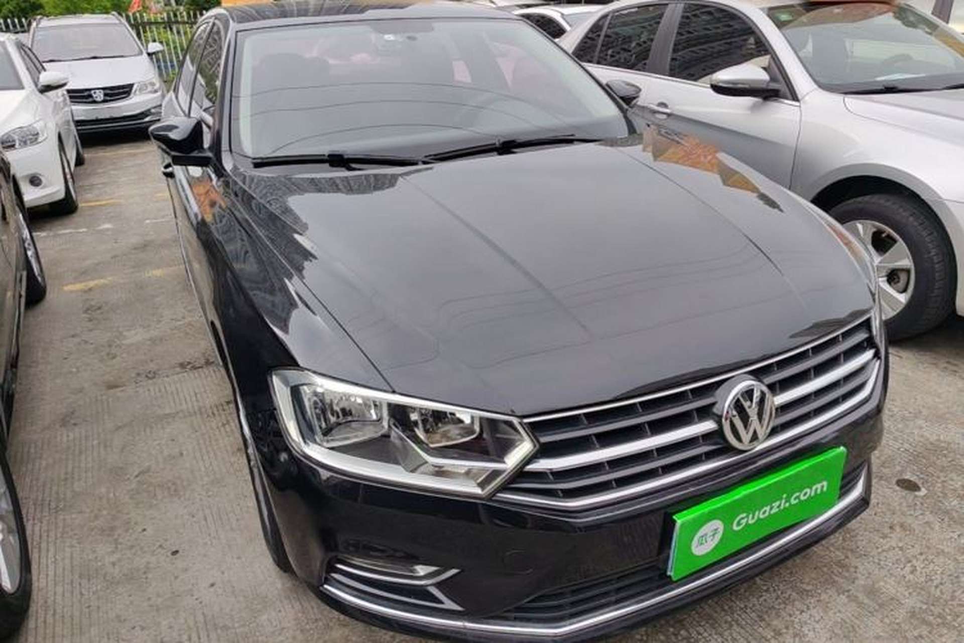 Used Volkswagen Bora 2016 1.6L Manual Comfort Model Front Right 45 Deg
