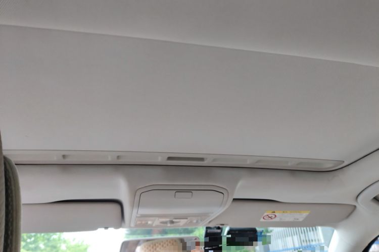 Used Volkswagen Bora 2016 1.6L Automatic Comfort Model Headliner