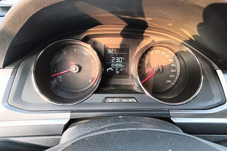 Used Volkswagen Bora 2016 1.6L Manual Fashion Edition Instrument Cluster