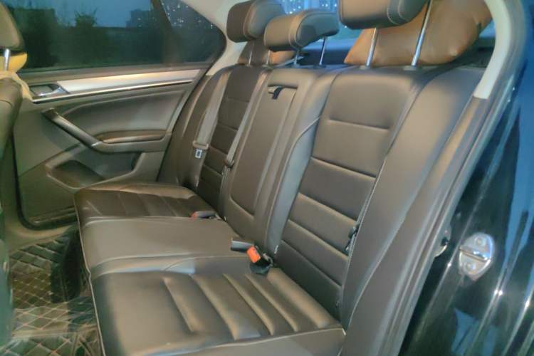Used Volkswagen Bora 2016 1.6L Manual Comfort Model Left Rear Seat