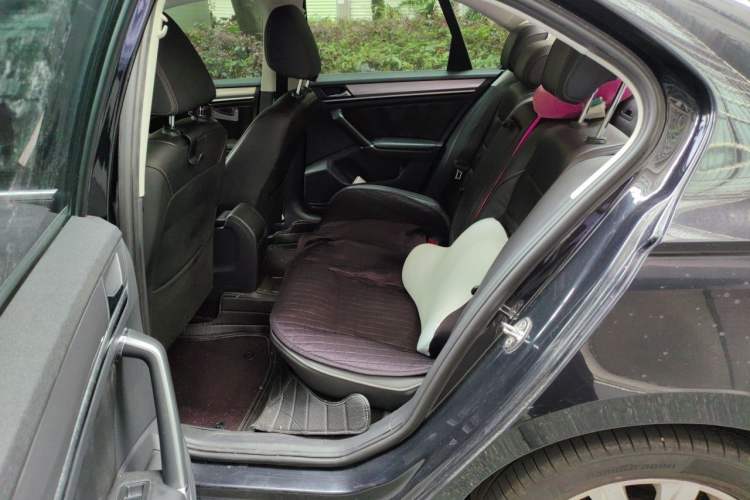 Used Volkswagen Bora 2016 1.6L Manual Comfort Model Left Rear Seat