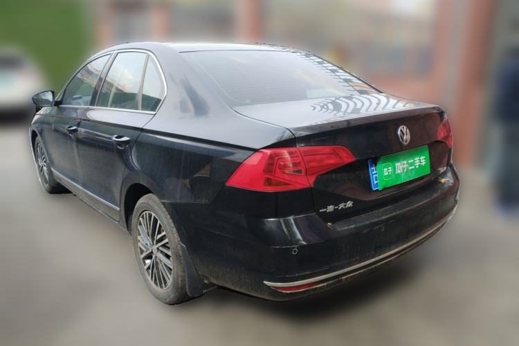 Used Volkswagen Bora 2016 1.6L Automatic Comfort Model Rear Left 45 Deg