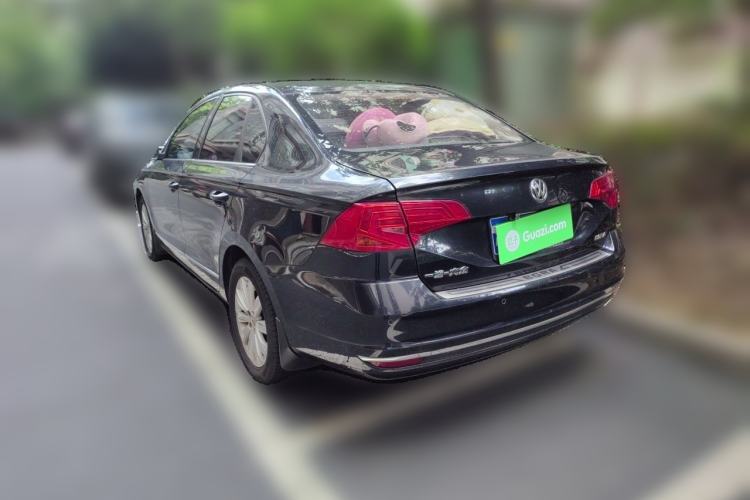 Used Volkswagen Bora 2016 1.6L Manual Comfort Model Rear Left 45 Deg