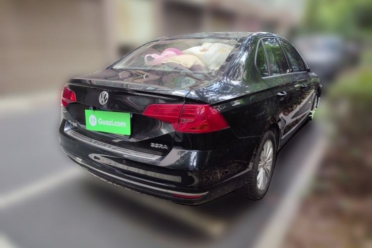 Used Volkswagen Bora 2016 1.6L Manual Comfort Model Rear Right 45 Deg