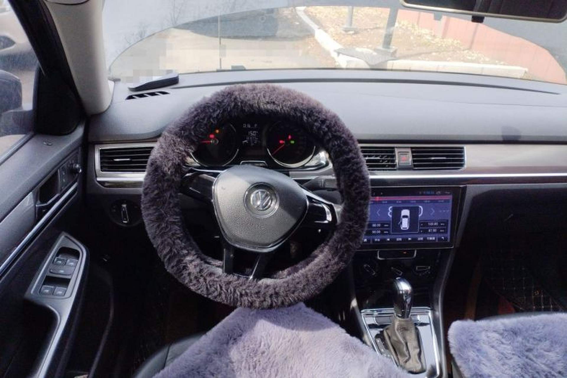 Used Volkswagen Bora 2016 1.6L Automatic Comfort Model Steering Wheel