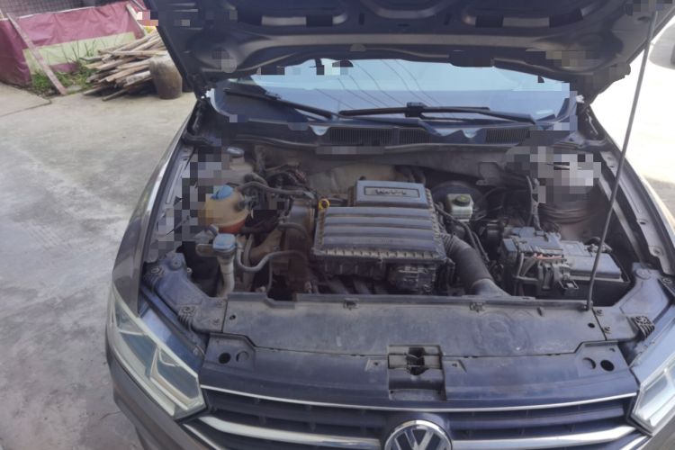 Used Volkswagen Bora 2016 1.6L Automatic Comfort Model Engine Bay Right