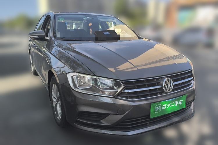 Used Volkswagen Bora 2016 1.6L Manual Fashion Edition Front Right 45 Deg