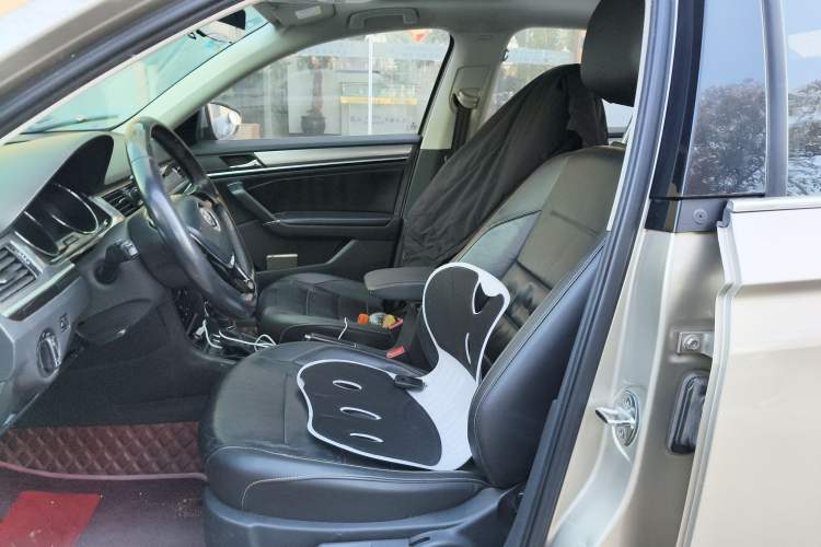 Used Volkswagen Bora 2016 1.6L Automatic Comfort Model Left Front Seat