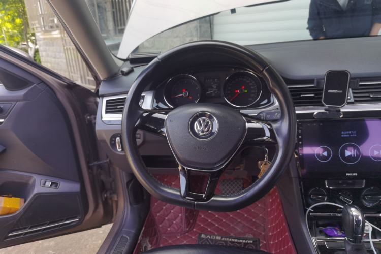 Used Volkswagen Bora 2016 1.6L Automatic Comfort Model Steering Wheel