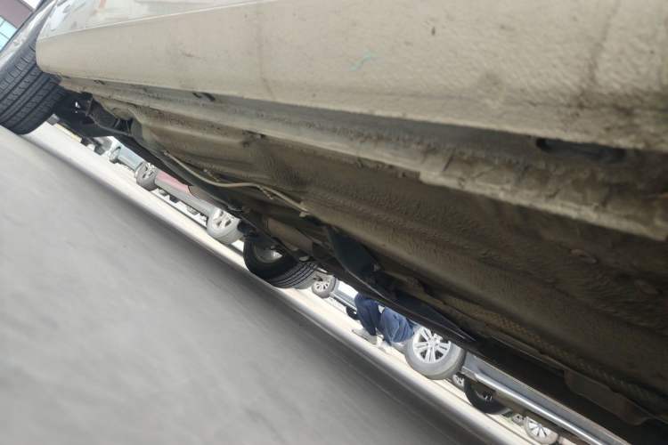 Used Volkswagen Bora 2016 1.6L Manual Comfort Model Chassis Front Right