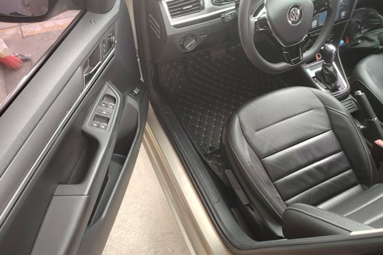 Used Volkswagen Bora 2016 1.6L Automatic Comfort Model Driver Seat