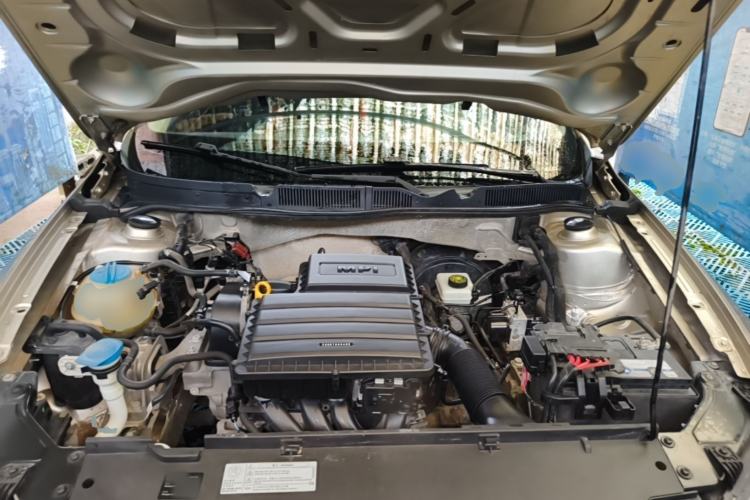 Used Volkswagen Bora 2016 1.6L Automatic Comfort Model Engine Bay
