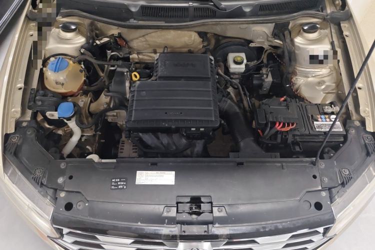 Used Volkswagen Bora 2016 1.6L Automatic Comfort Model Engine Bay