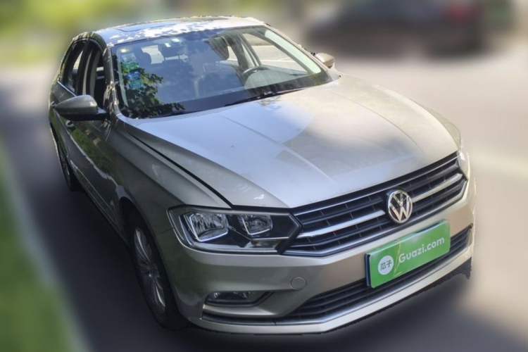 Used Volkswagen Bora 2016 1.6L Automatic Comfort Model Exterior 4