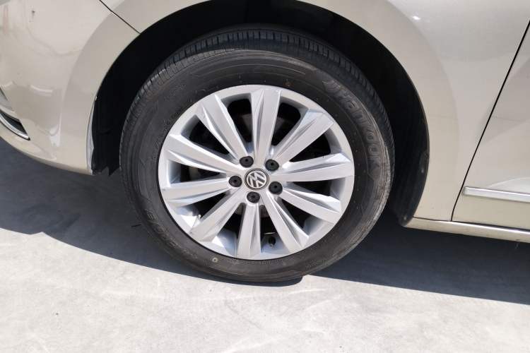 Used Volkswagen Bora 2016 1.6L Manual Comfort Model Exterior 4