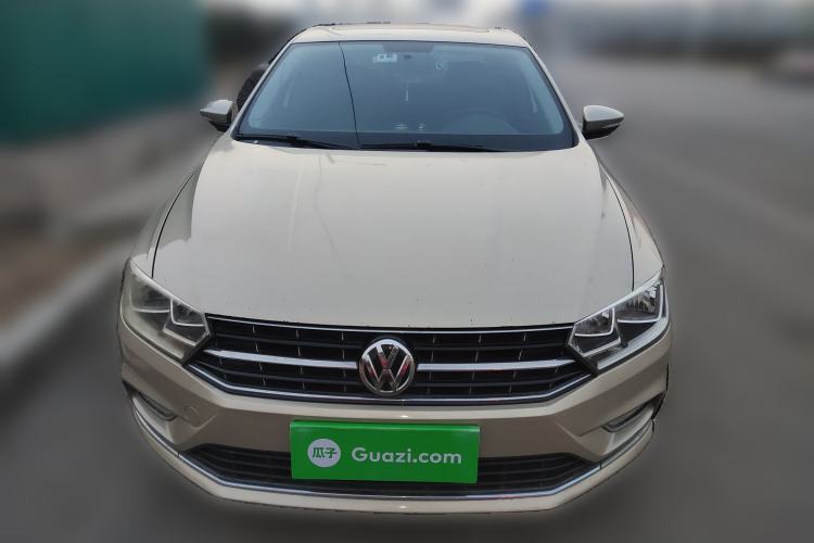 Used Volkswagen Bora 2016 1.6L Manual Comfort Model Front