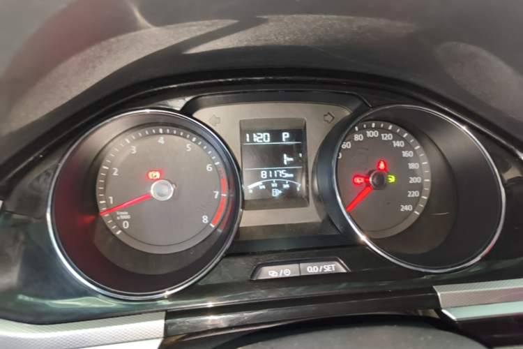 Used Volkswagen Bora 2016 1.6L Automatic Comfort Model Instrument Cluster