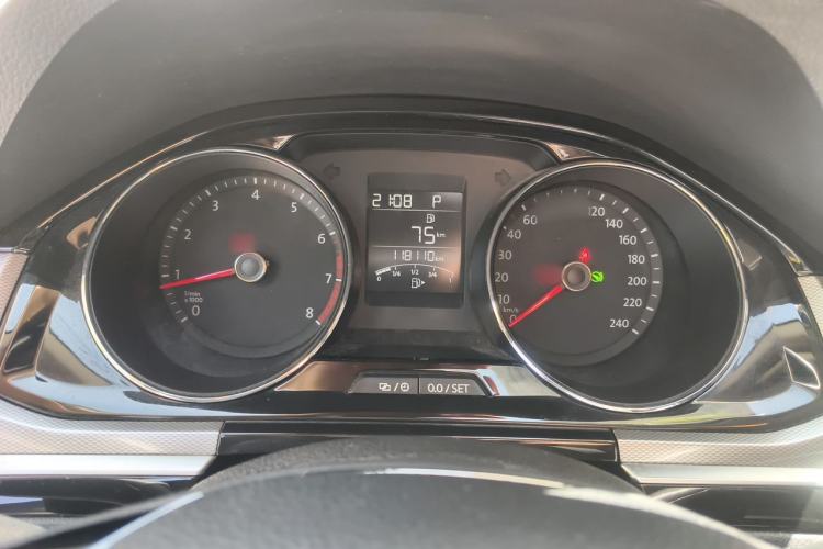 Used Volkswagen Bora 2016 1.6L Automatic Comfort Model Instrument Cluster