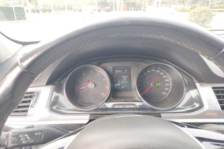 Used Volkswagen Bora 2016 1.6L Automatic Comfort Model Instrument Cluster