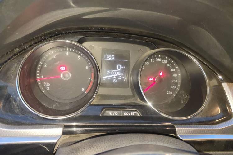 Used Volkswagen Bora 2016 1.6L Manual Comfort Model Instrument Cluster