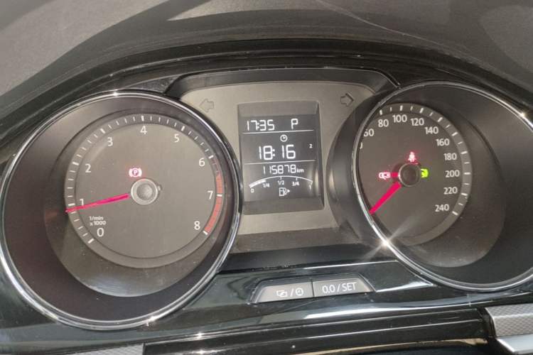 Used Volkswagen Bora 2016 1.6L Automatic Comfort Model Instrument Cluster