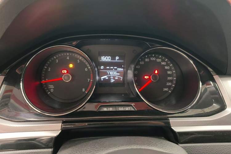 Used Volkswagen Bora 2016 1.6L Automatic Comfort Model Instrument Cluster