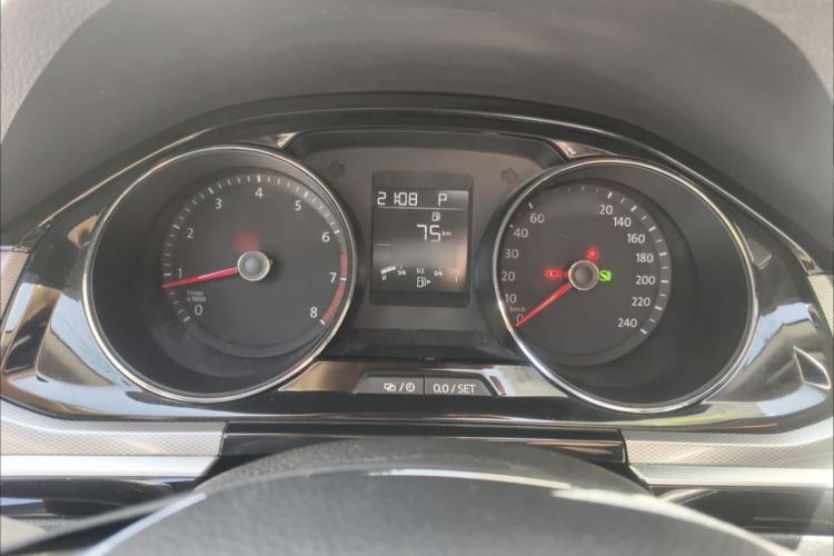 Used Volkswagen Bora 2016 1.6L Automatic Comfort Model Interior 2