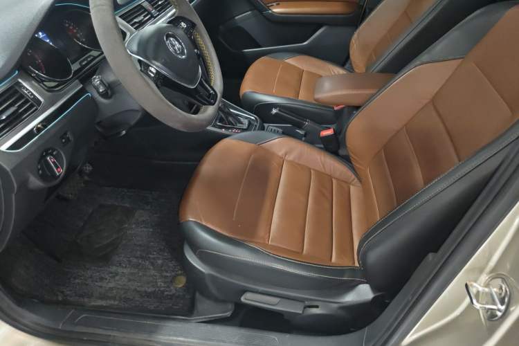 Used Volkswagen Bora 2016 1.6L Automatic Comfort Model Left Front Seat