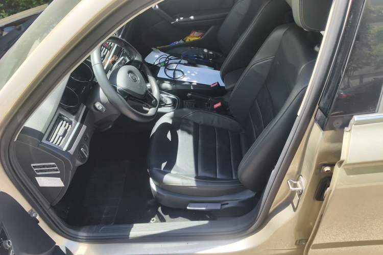 Used Volkswagen Bora 2016 1.6L Automatic Comfort Model Left Front Seat