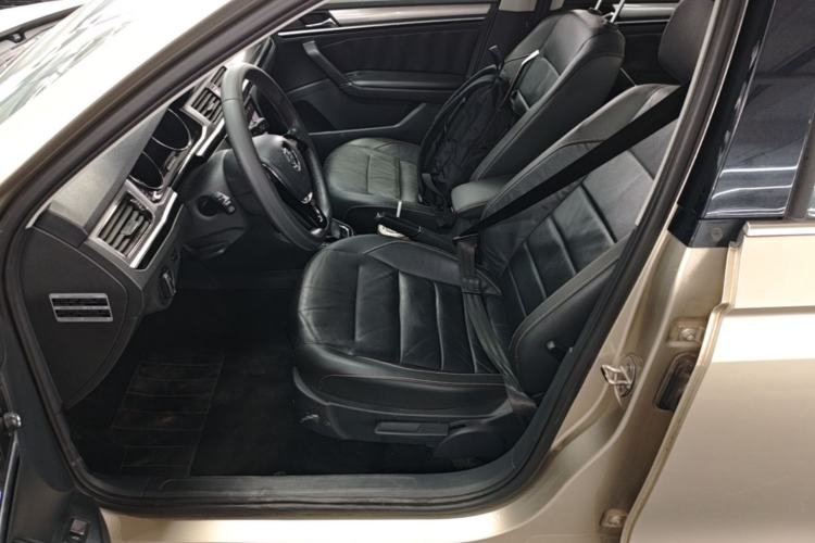 Used Volkswagen Bora 2016 1.6L Automatic Comfort Model Left Front Seat