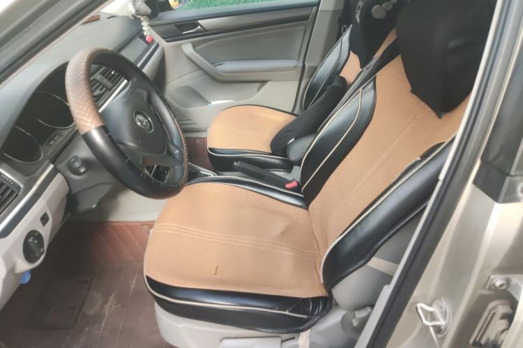 Used Volkswagen Bora 2016 1.6L Automatic Fashion Model Left Front Seat