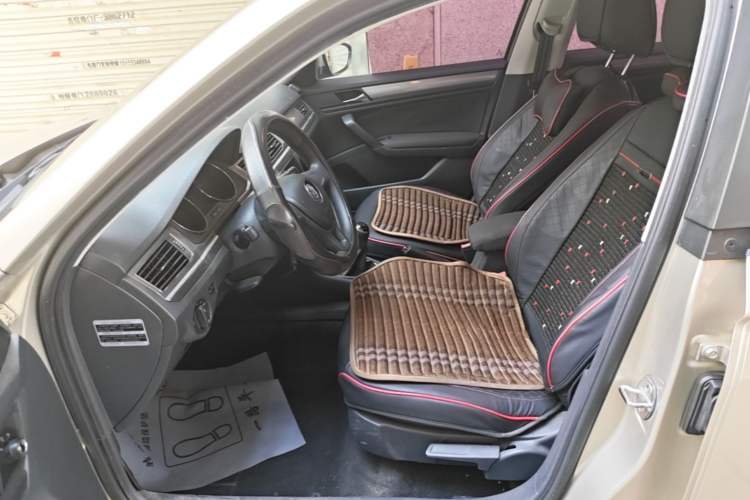 Used Volkswagen Bora 2016 1.6L Manual Fashion Edition Left Front Seat