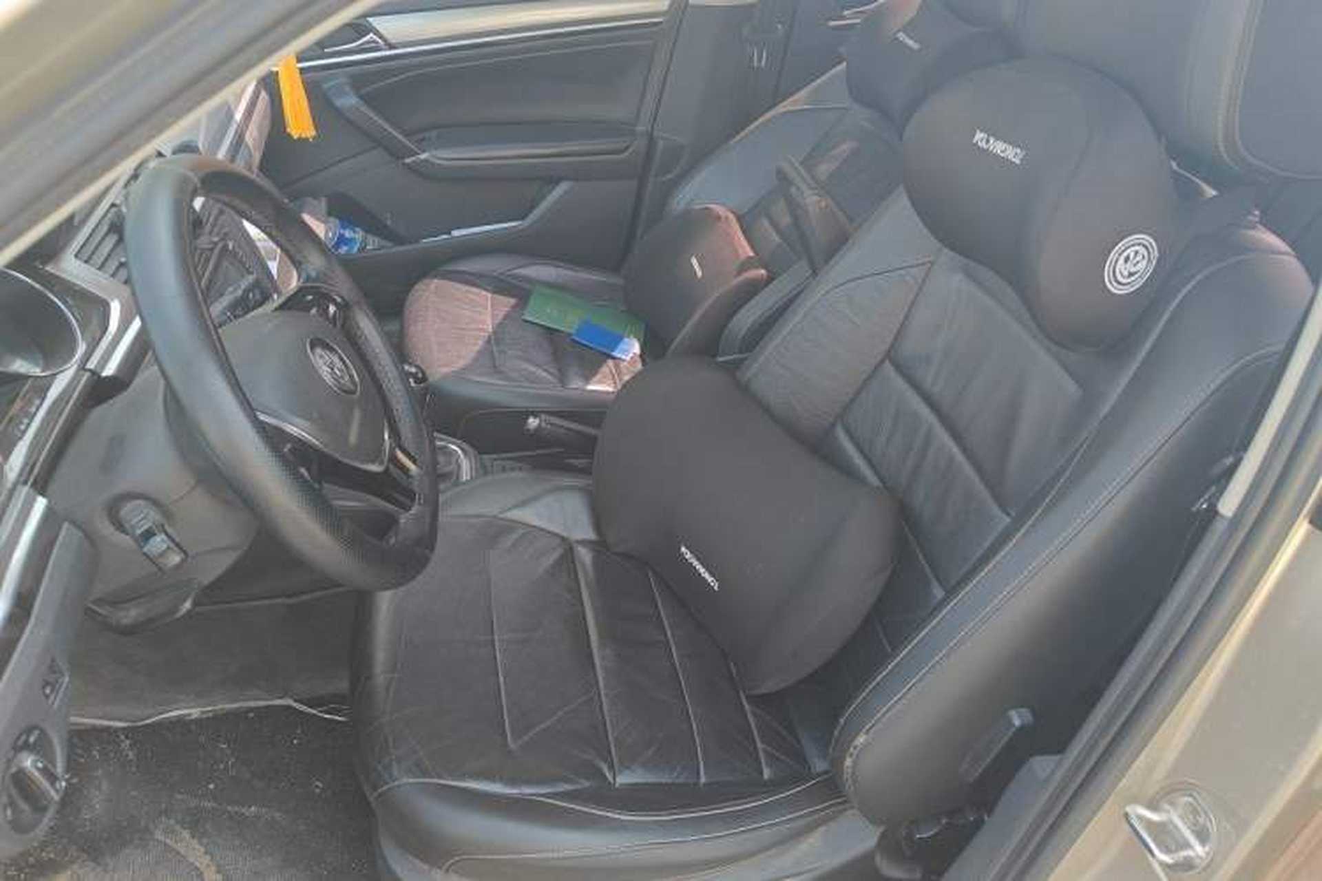 Used Volkswagen Bora 2016 1.6L Manual Comfort Model Left Front Seat