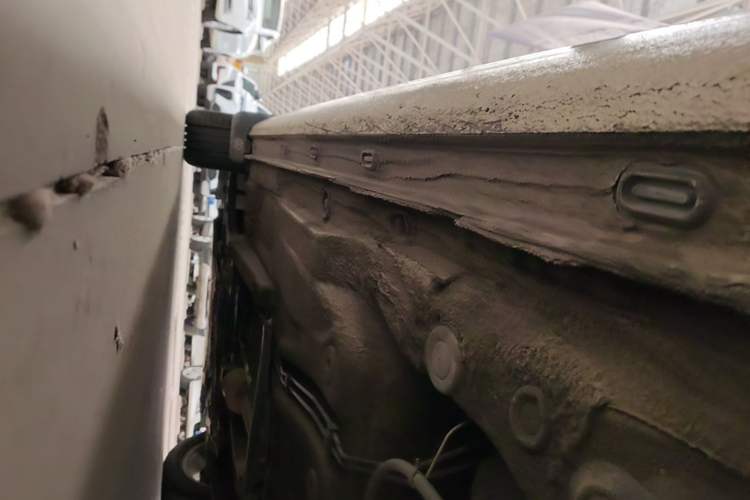 Used Volkswagen Bora 2016 1.6L Automatic Comfort Model Left Side Sill