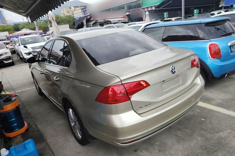 Used Volkswagen Bora 2016 1.6L Automatic Comfort Model Rear Left 45 Deg