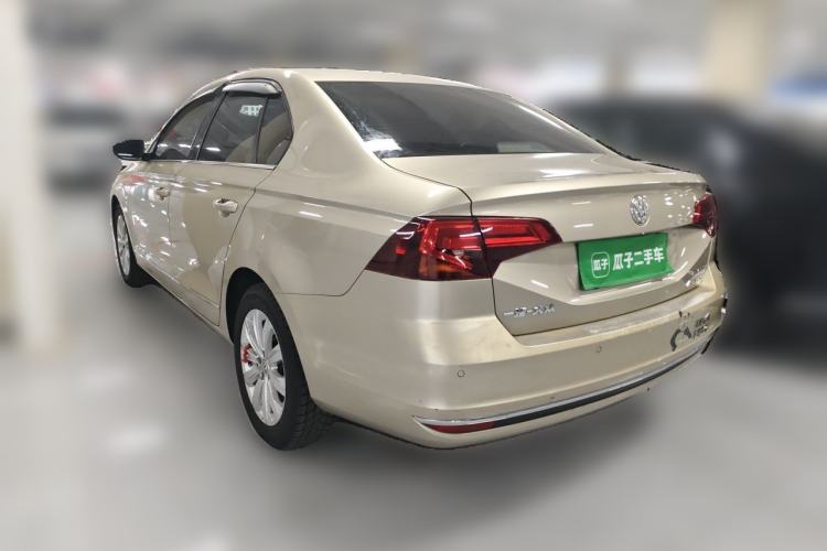 Used Volkswagen Bora 2016 1.6L Automatic Comfort Model Rear Left 45 Deg