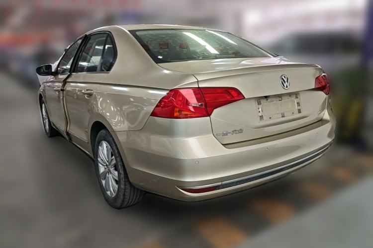 Used Volkswagen Bora 2016 1.6L Automatic Comfort Model Rear Left 45 Deg