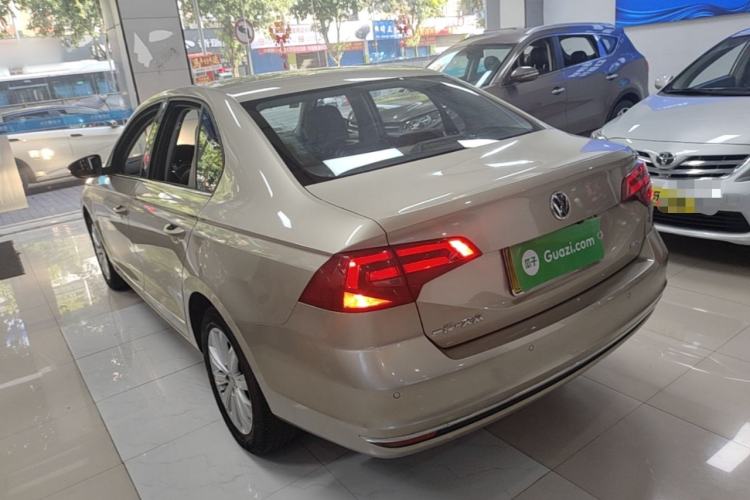 Used Volkswagen Bora 2016 1.6L Automatic Comfort Model Rear Left 45 Deg